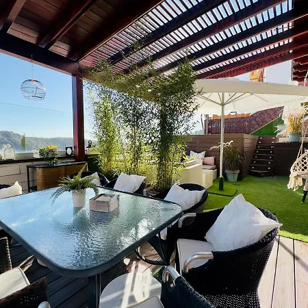 La Bella Villa Granada